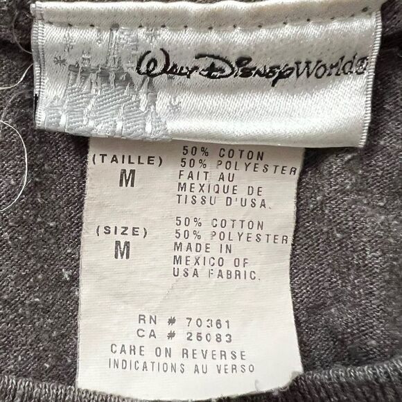 Disney world mens medium mickey mouse does it make me look cheesy distressed tee - Picture 8 of 9